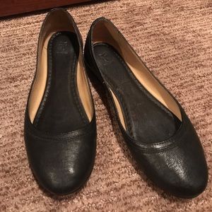 Frye Carson Ballet Flats size 8.5